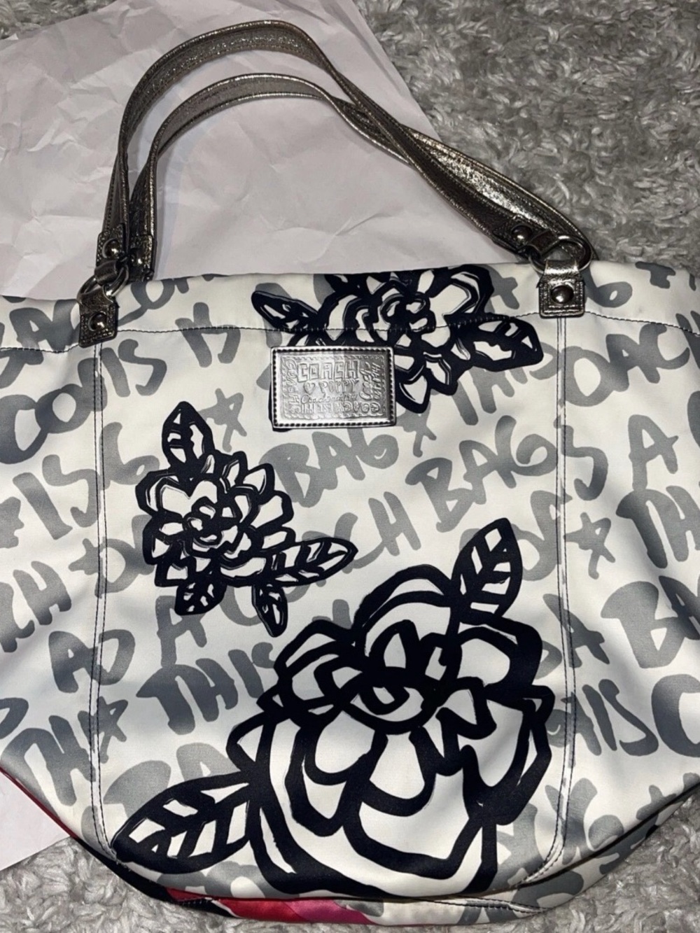 COACH POPPY Graffiti Bella GLam Large Tote Sequin 14735 “This Is A Coach Bag” - Picture 11 of 16